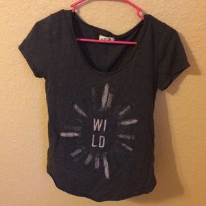 Hollister Graphic Tee