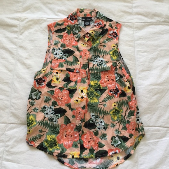 Floral top