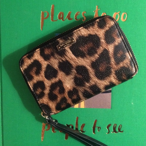 KSNY Perfect Little Leopard Wallet!