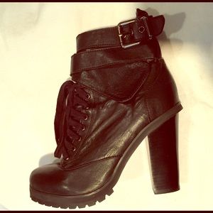 Kelsi Dagger Eva Boots Black Size 9 Like New