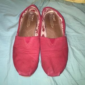 Red toms