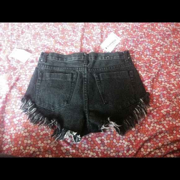 Urban Outfitters High Waisted Denim Shorts - Picture 2 of 2