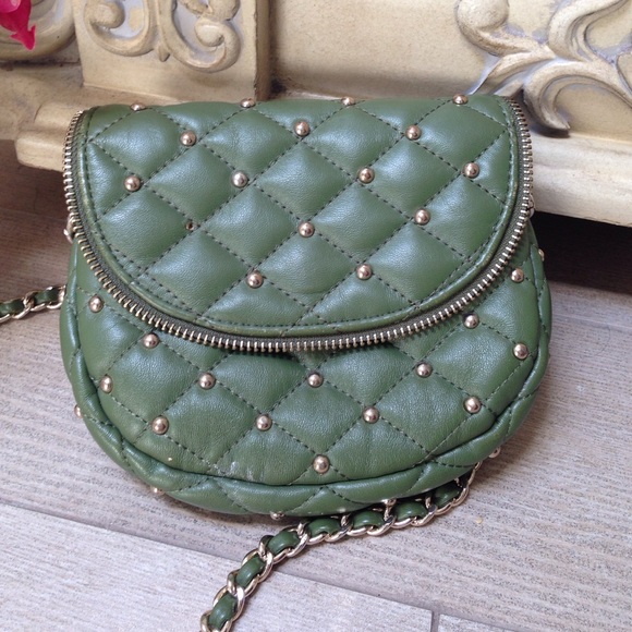 ❌SOLD❌ Olive Green Cross Body Bag with Gold Studs - Picture 2 of 4