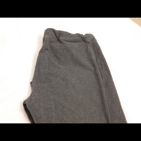 Old navy charcoal grey yoga pants
