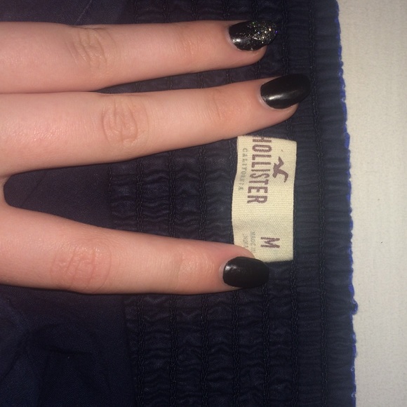 Blue and black strapless Hollister top - Picture 2 of 3