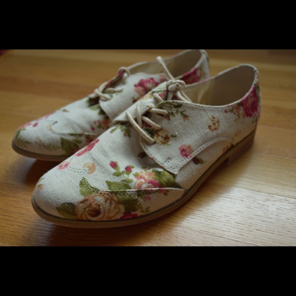 classic floral oxfords