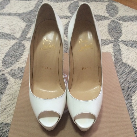 ⛔️SOLD⛔️ Louboutin Lady Peep Heels 150mm - Picture 2 of 4