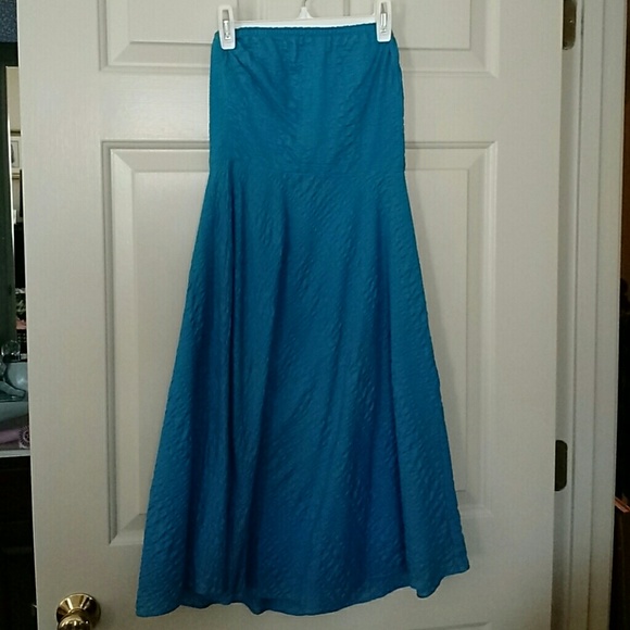 Strapless seer sucker sundress