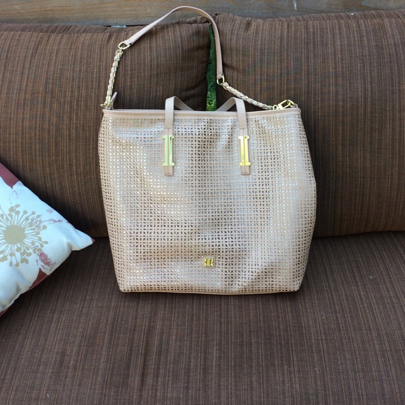New stylish purse SALE THIS WEEK ONLY