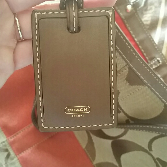 Coach purse - Picture 4 of 4