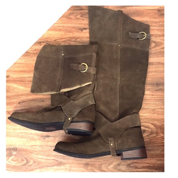 Genuine leather boots