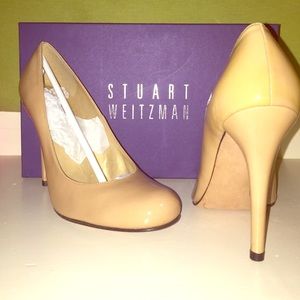 Stuart Weitzman Nude Pump
