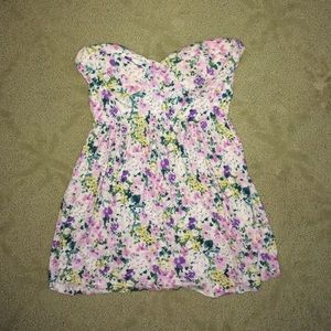 Strapless PacSun Top