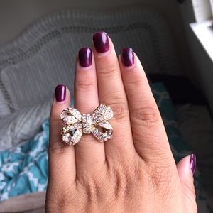 Sparkle bow ring