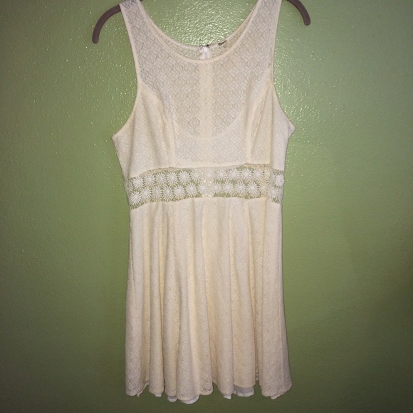 SOLD ON VINTED - Picture 2 of 4