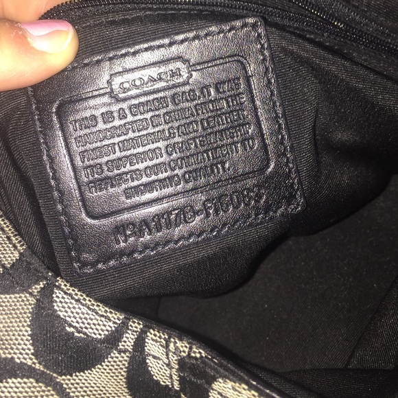 Authentic grey and black coach bag - Picture 4 of 4