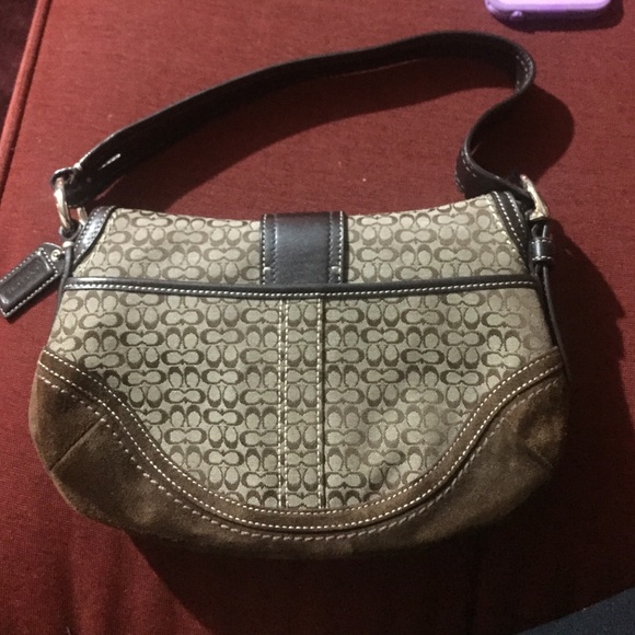 Authentic Coach leather bottom bag - Picture 3 of 4