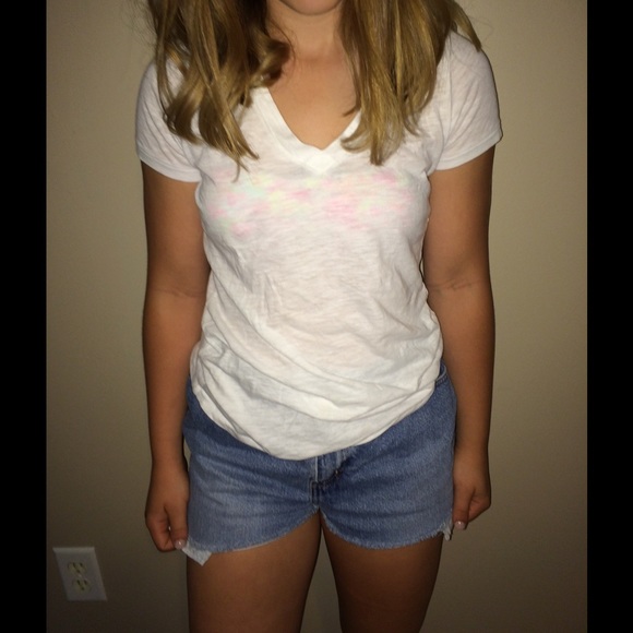 White V Neck Tee