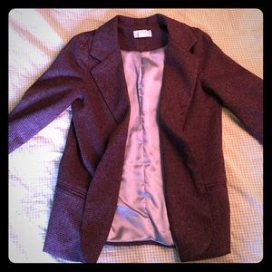 Small maroon blazer size small.