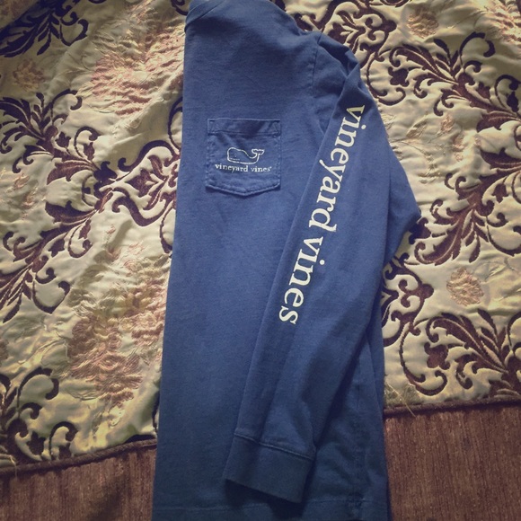 VV Long Sleeved Graphic Tee