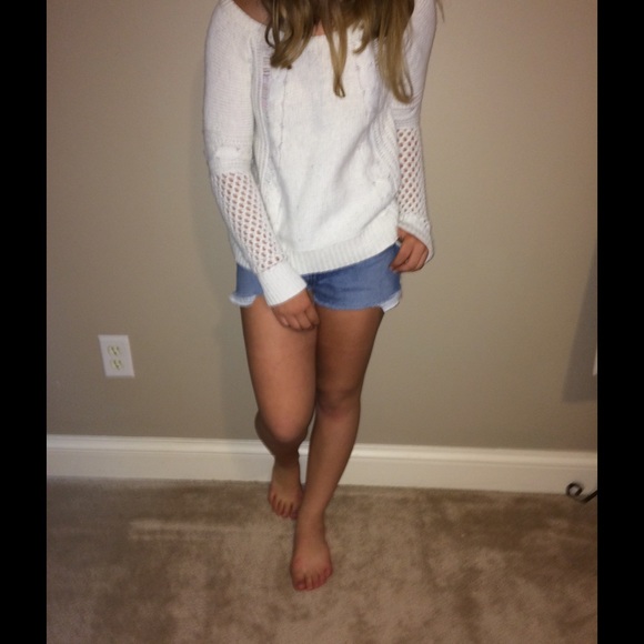 White detailed sweater