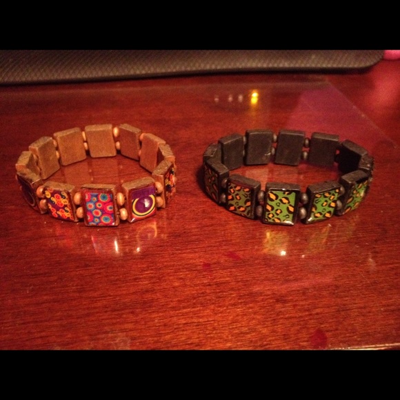 Bracelets - Picture 1 of 1