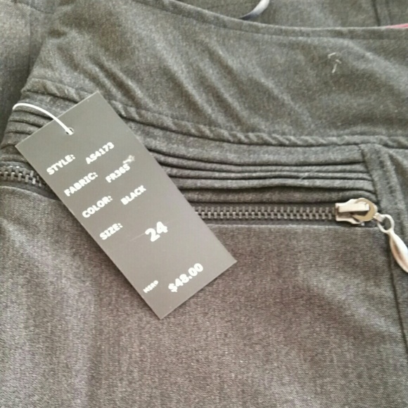 Plus Size Black Mini Skirt - Picture 4 of 4