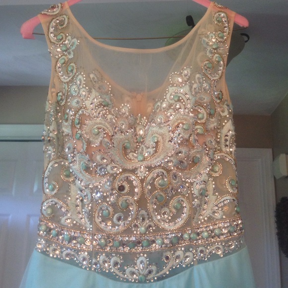 Alyce Paris Dresses & Skirts - Alyce Paris Designer Dress