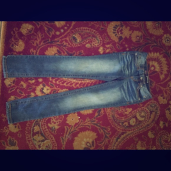 Brand new jeans without tags!