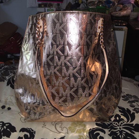 Rose Gold Michael Kors Purse