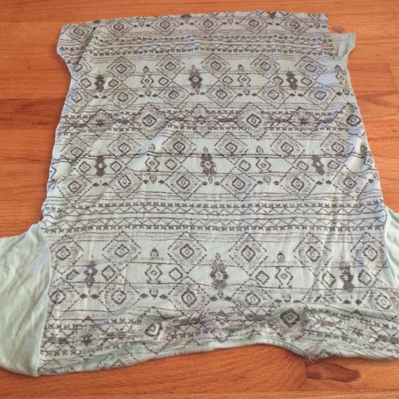 Size S - Picture 2 of 2