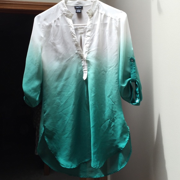 3/4 ombré sheer blouse
