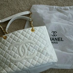 Quilted GST handbag