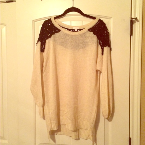 Charming Charlie Sweaters - Cream sweater with black lace detail