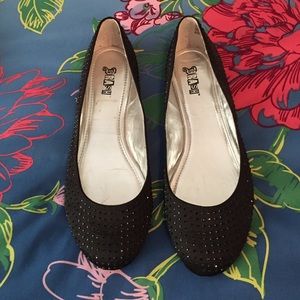 Studded black flats (super rock n roll)
