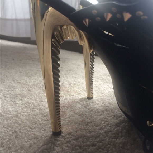 Gold studded Lasoni platform pumps - Picture 3 of 4