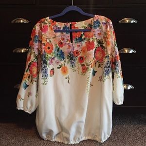 Floral top