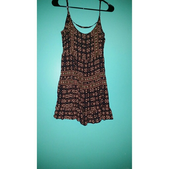 Brandy melville maroon boho jada 💕