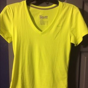 PRICE FIRM Nike Neon V-Neck