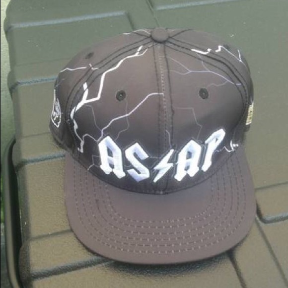 UNIF Accessories - ASAP a$ap rocky lightening snap back hat