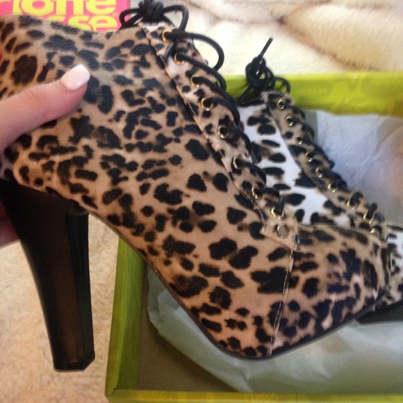Cheetah booties
