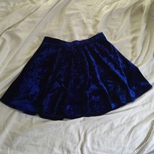 Blue velvet skirt