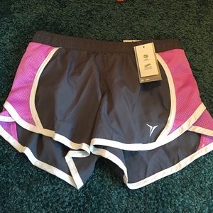Running shorts
