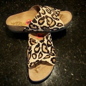 Real cow dye cheetah print sandals