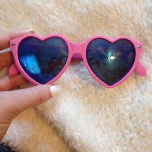 Pink heart sunglasses