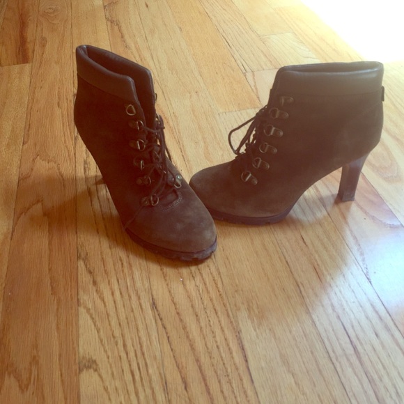 Dark green suede ankle booties