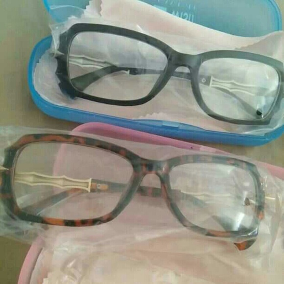 2 pairs Personality Glasses