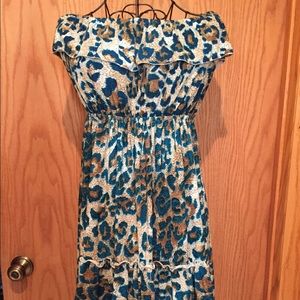 Strapless cougar print dress