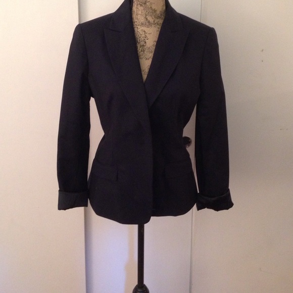Tahari valerie jacket size 12, navy blue