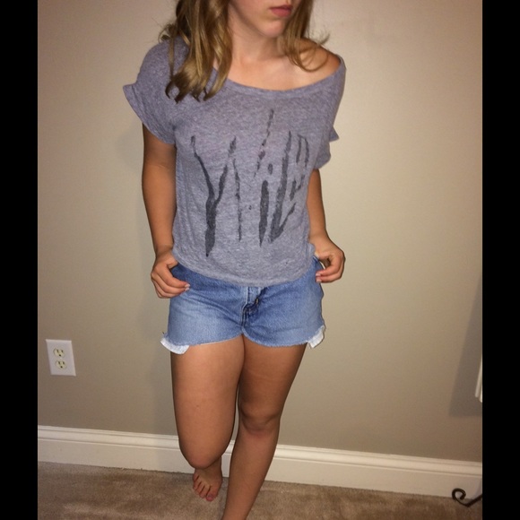 Wild tee